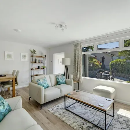 2 Bed In Oc-lr038 * Ambleside